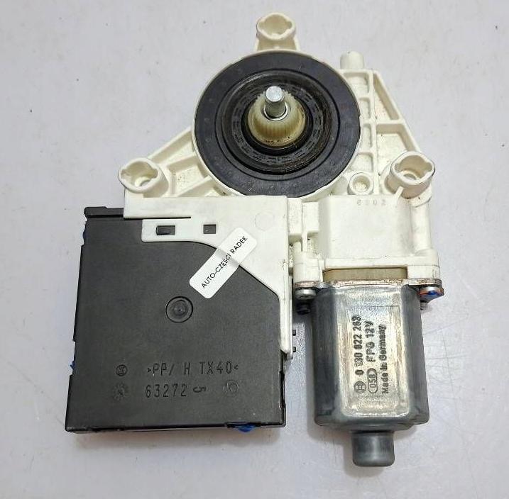 Audi A3 8P 2003-2012 hatchback Motorček okien zadný ľavý 8P4959801F