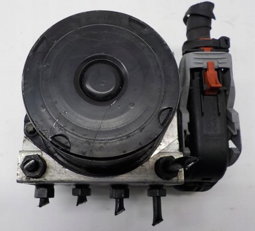 Skoda Fabia I 1999-2007 hatchback 1.4 petrol MT 50 kW 2000  Pumpa ABS 0265231712 6Q0614117S 0265800511 6Q0907379AF