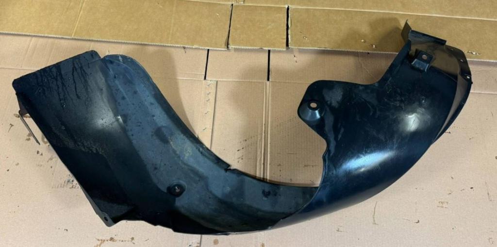 Chevrolet Epica sedan 2.0 24v petrol MT 105 kW 2010  Podblatník predný ľavý 96633939