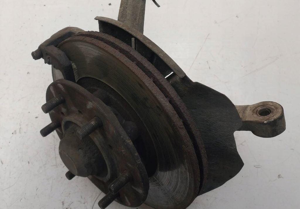 Kia K2500 2.5 TCI diesel 69 kW 2003  Náboj kolesa predný pravý