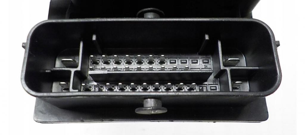 Skoda Fabia I 1999-2007 hatchback 1.4 petrol MT 50 kW 2000  Pumpa ABS 0265231712 6Q0614117S 0265800511 6Q0907379AF