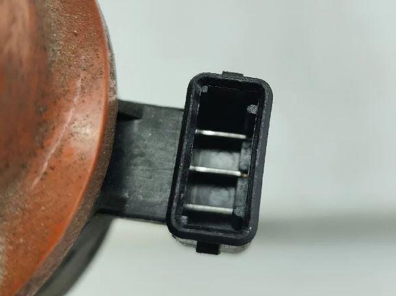 Toyota Avensis I T22 1997-2003 sedan 1.6 petrol 81 kW 1998  Rozdeľovač 1910002020