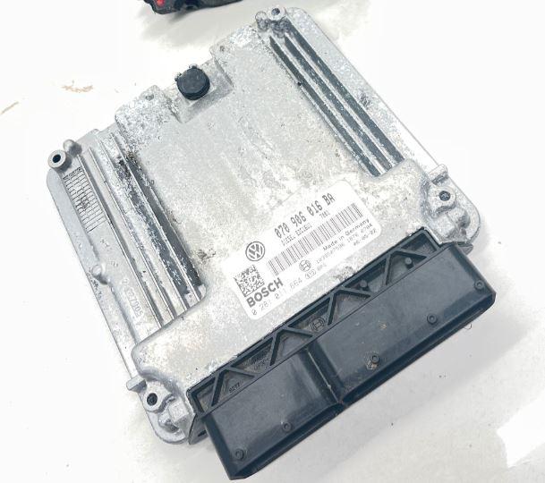 Volkswagen Transporter T5 2003-2015 hatchback 1.9 TDI diesel MT 62 kW 2008  Riadiaca jednotka motora 070906016BA