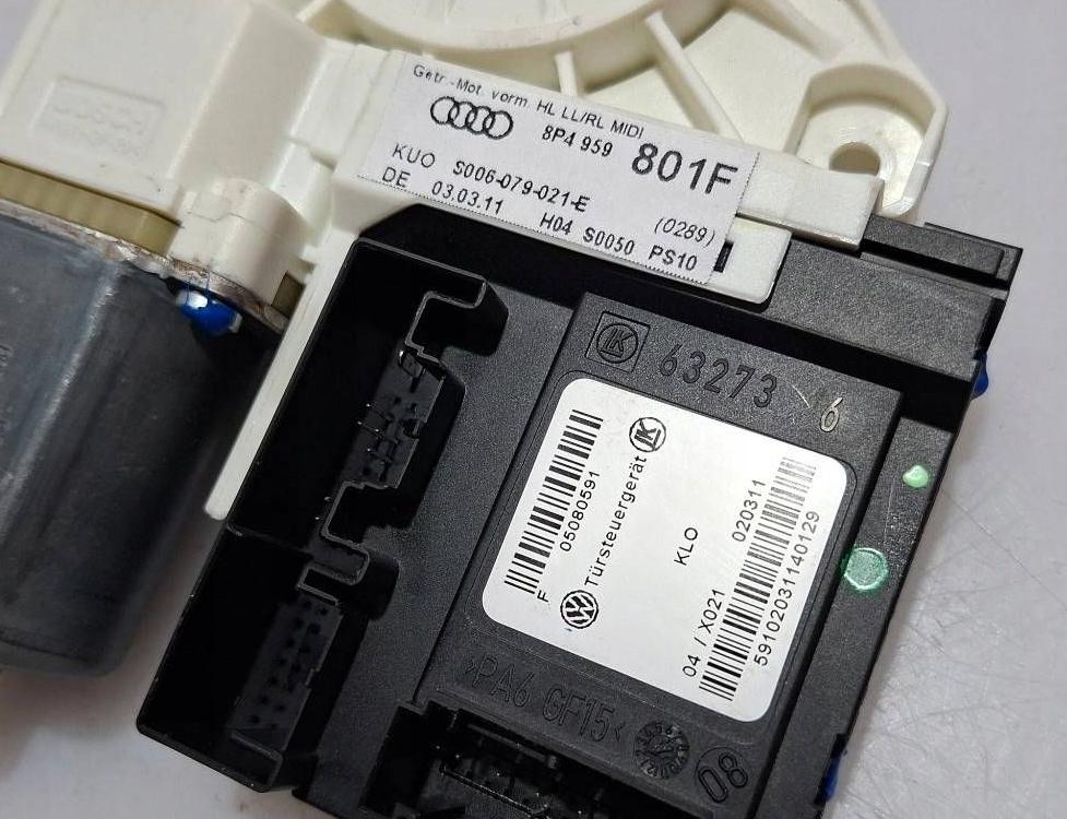 Audi A3 8P 2003-2012 hatchback Motorček okien zadný ľavý 8P4959801F