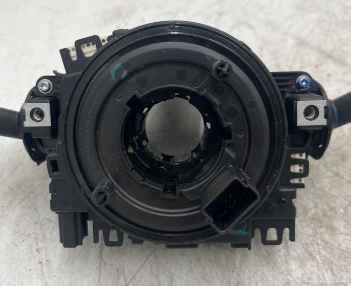 Volkswagen Golf VII 2012-2020 Prepínacie páčky pod volantom 5Q0953569A 5Q0953502N 5Q0953521L