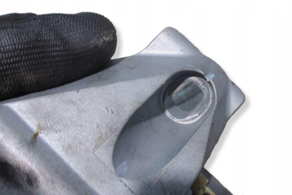 BMW 5 E60 2003-2010 sedan 3.0 petrol AT 170 kW 2005  Blokáda (zámok) volantu 6774626