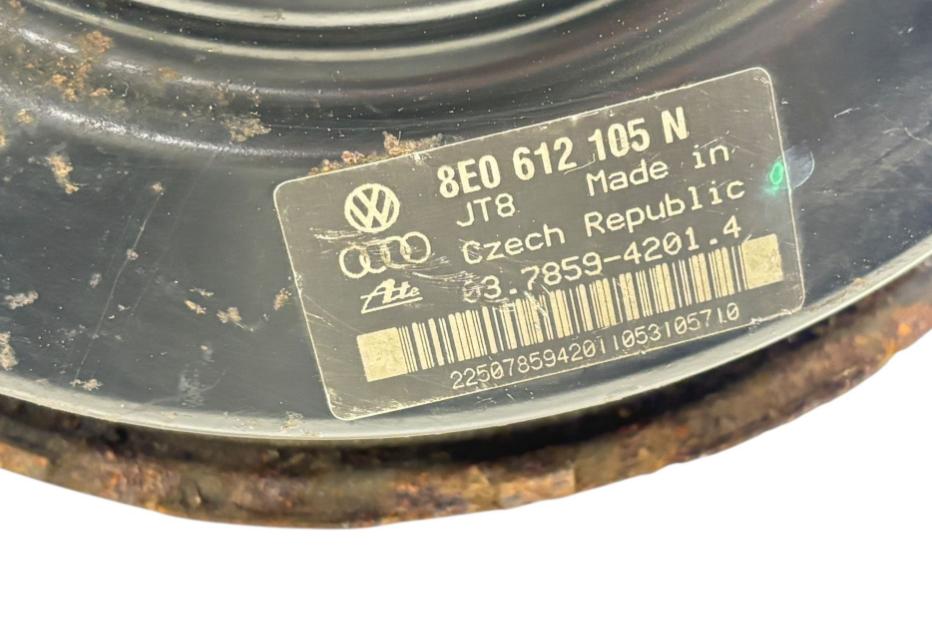 Audi A4 B6 2000-2004 combi 1.9 TDI diesel MT 96 kW 2003  Posilňovač bŕzd 8E0612105N