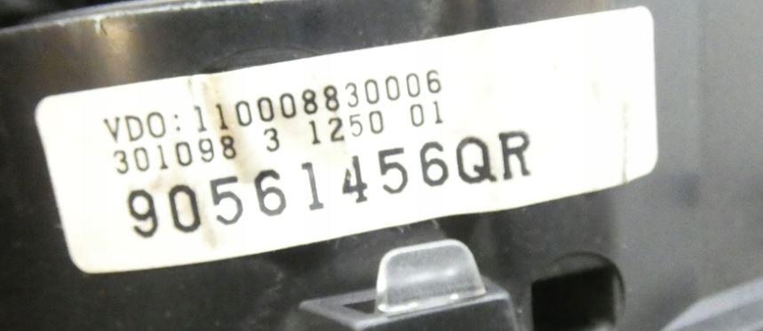 Opel Astra II 1998-2009 sedan 1.6 16v petrol MT 74 kW 2002 Prístrojová doska 90561456QR