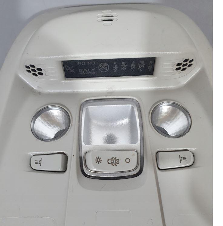 Citroen Berlingo 2019 Osvetlenie interiéru 9817291177