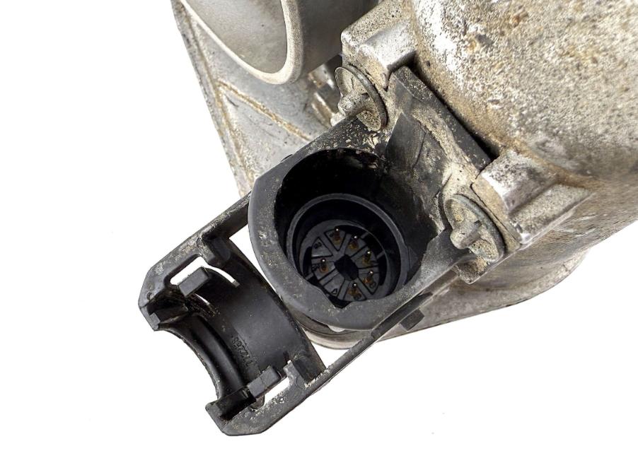 Mercedes E W210 1995-2002 Škrtiaca klapka 1191410025 0205003037