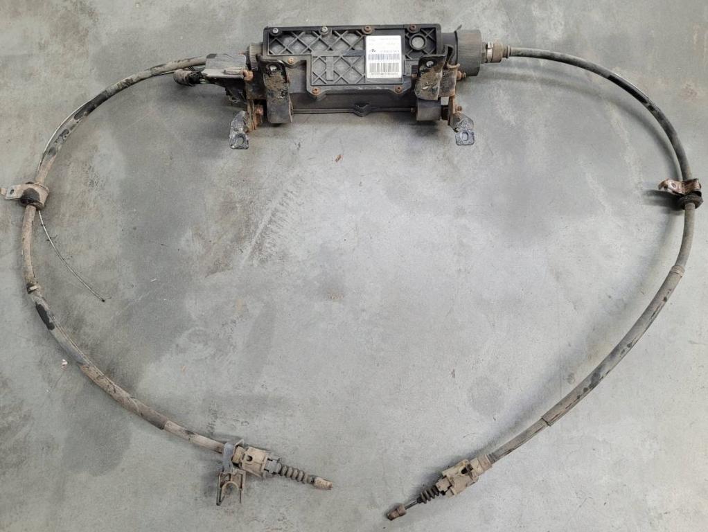 Peugeot 508 2010-2018 2.2 HDI diesel 150 kW  Ručná brzda elektrická 9874350580