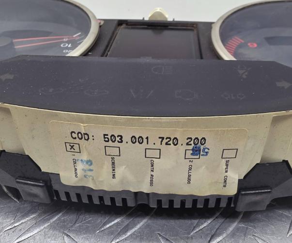 Audi A6 C6 2004-2011 combi 2.0 TDI diesel MT 103 kW 2007  Prístrojová doska 4F0920901G