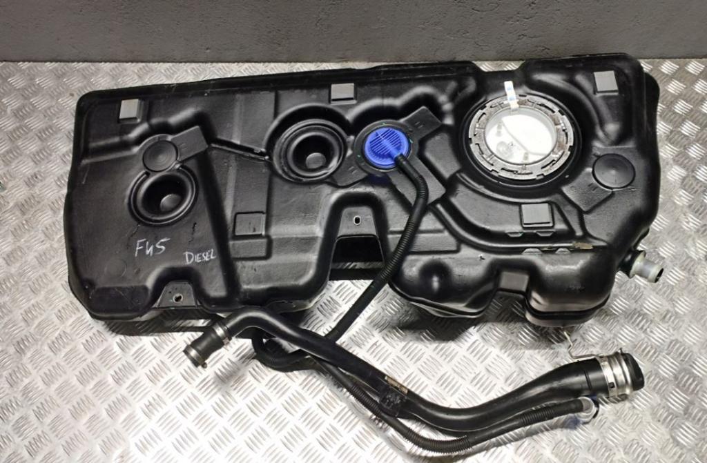 BMW 2 F45/F46 2014-2022 combi 2.0 D diesel AT 110 kW 2017  Palivová nádrž 7300382