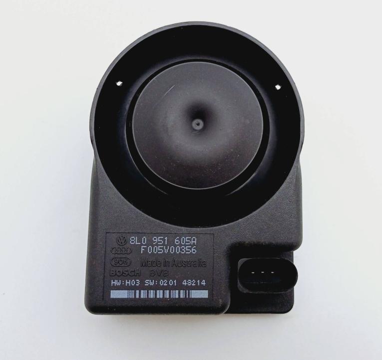 Audi A4 B6 2000-2004 Klaksón (siréna) 8L0951605A