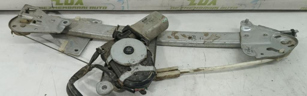 Mazda 626 hatchback 2.0 16v petrol MT 85 kW 2000  Mechanizmus sťahovania okna predný ľavý 3600011757