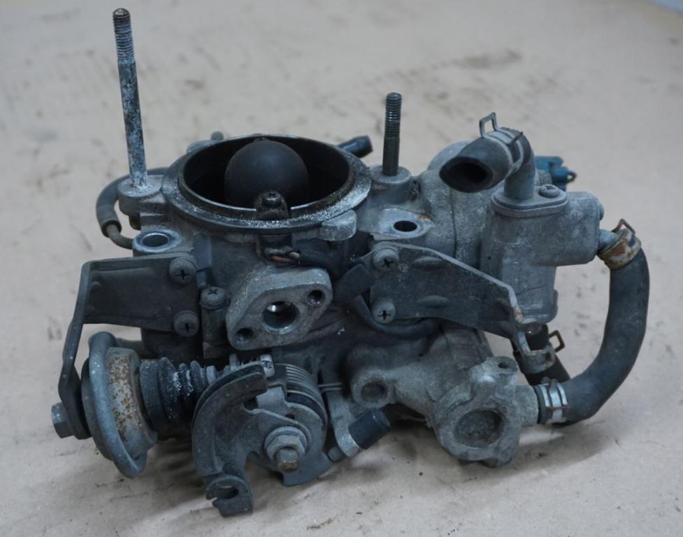 Suzuki Vitara I 1988-1998 suv 1.6 16v petrol 71 kW 1998  Karburátor