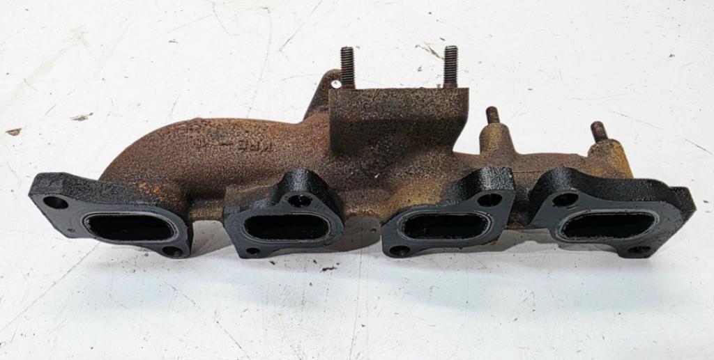 Audi A4 B8 2007-2015 combi 2.0 TDI diesel MT 130 kW 2013  Výfukové potrubie 03L253033B