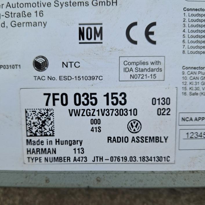 Volkswagen Caddy 2015-   Rádio 7f0035153