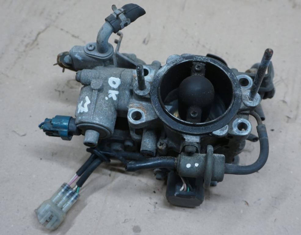 Suzuki Vitara I 1988-1998 suv 1.6 16v petrol 71 kW 1998  Karburátor