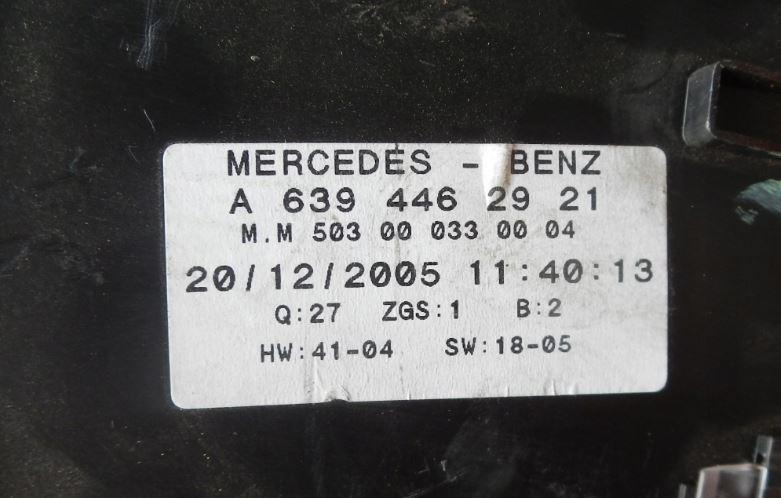 Mercedes Vito W639 2003-2014 2.2 CDI diesel MT 110 kW 2003  Prístrojová doska A6394462921