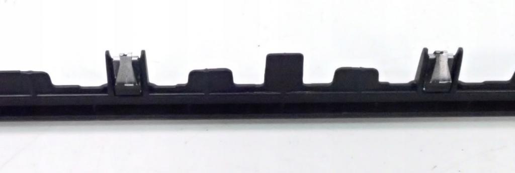 Audi A4 B9 2015- 8W2/8WC sedan   Lišta 8W1857304