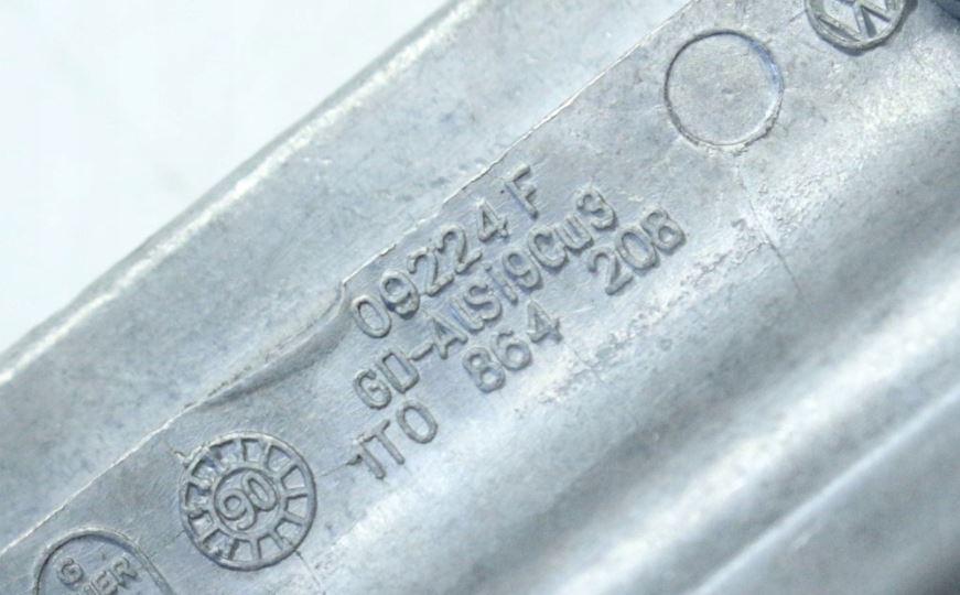 Volkswagen Touran I 2003-2015 hatchback 1.9 TDI diesel MT 77 kW 2004  Lakťová opierka 1T0864208