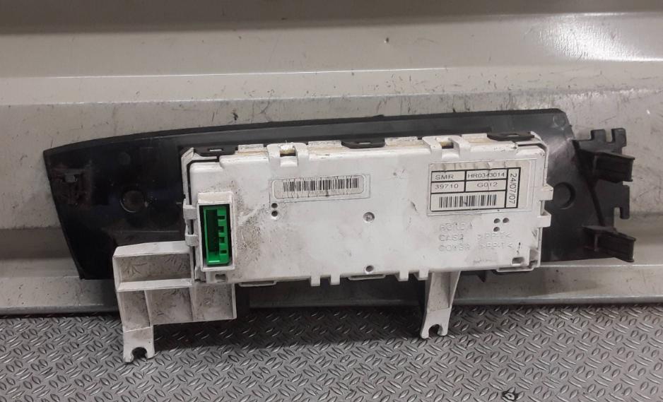 Honda Civic VIII 2006-2011 hatchback 1.8 16v petrol MT 103 kW 2006  Displej HR0343014