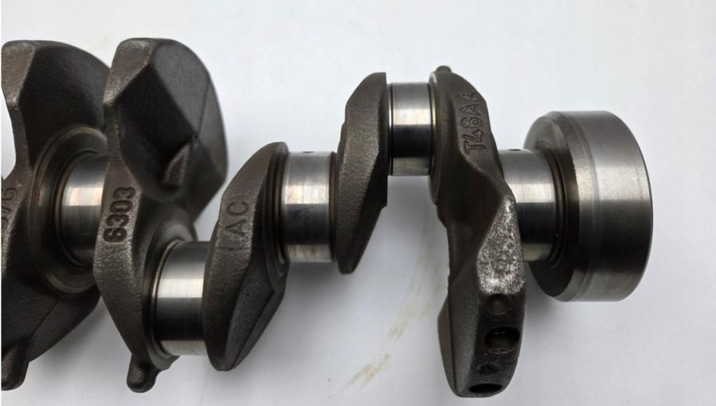 Ford Kuga Mk2 2013-2019 hatchback 2.0 TDCI diesel MT 110 kW 2016  Kardaňový hriadeľ DS7G6303AC