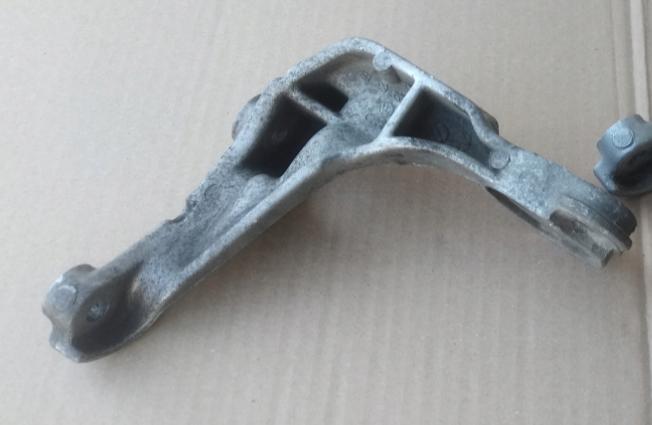 Volkswagen SEAT SKODA Držiak prevodovky 191199353D