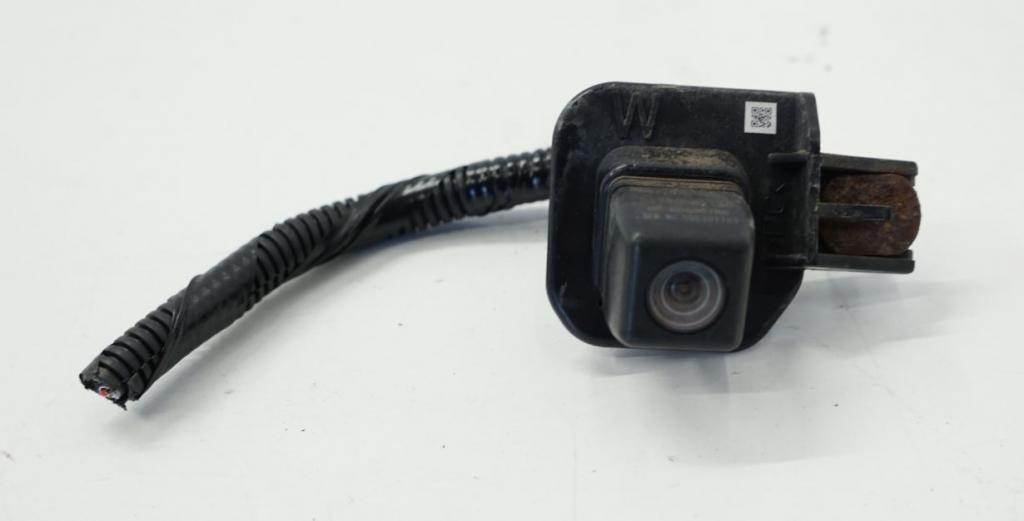 Toyota Auris II 2012-2018 combi 1.6 D4D diesel MT 82 kW 2017  Kamera zadná 86790-02130