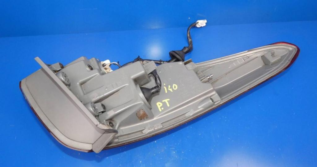 Hyundai I40 sedan 1.7 CRDI diesel MT 85 kW 2012  Svetlo zadné pravé