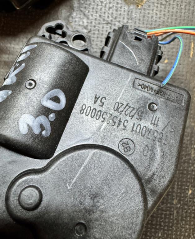 Jeep Grand cherokee WK2 2010- suv Motorček kúrenia 545250008