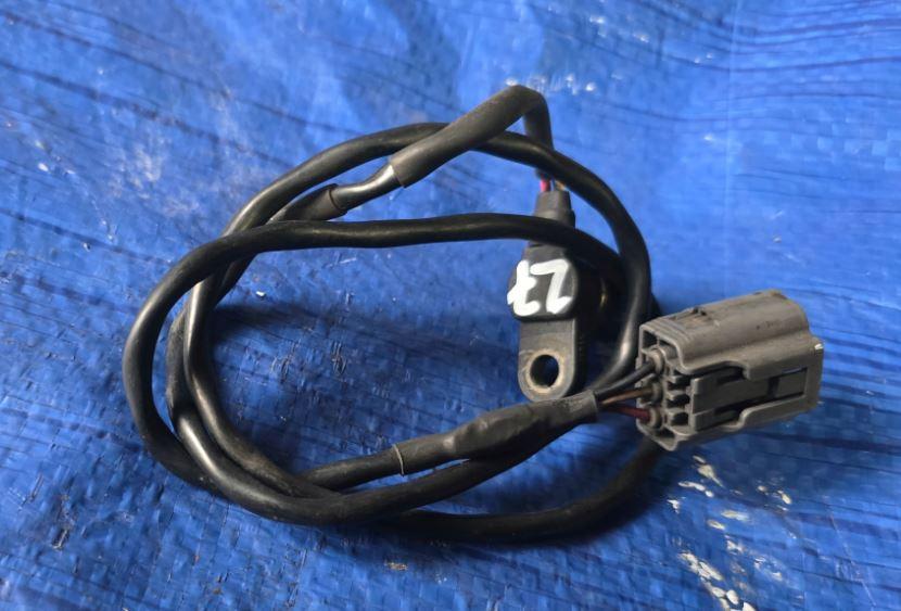 Mazda 6 I GG 2002-2007 combi 2.0 CITD diesel 100 kW 2003  Snímač polohy vačkového hriadeľa 029600-0933