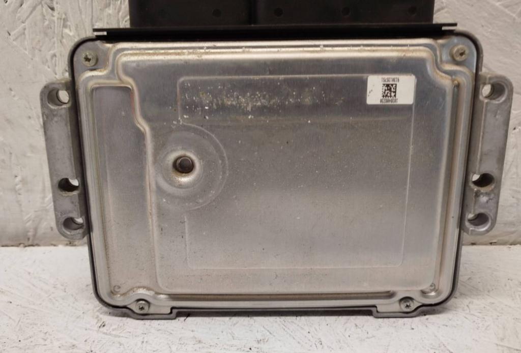 Hyundai Tucson III 2015-2021 TL suv   Riadiaca jednotka motora 391992B201 391992BTA1 0261S14602