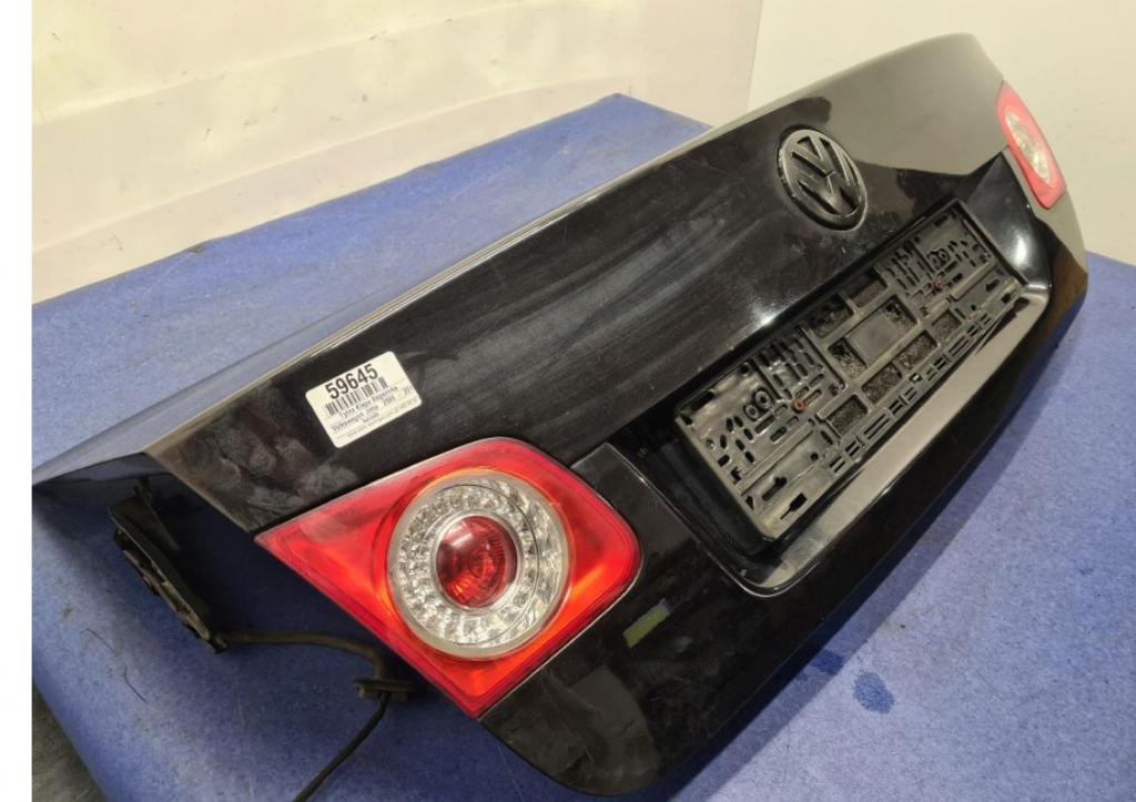 Volkswagen Jetta V 2005-2010 sedan 1.9 TDI diesel MT 77 kW 2008  Kapota zadná (kufor) LC9X