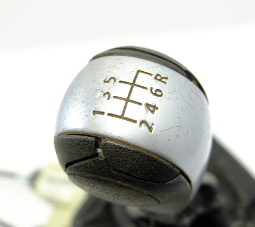 Land Rover Freelander II 2006-2014 hatchback 2.2 TD4 diesel 2007  Rýchlostná páka (kulisa) 7G9N-7K387-DF