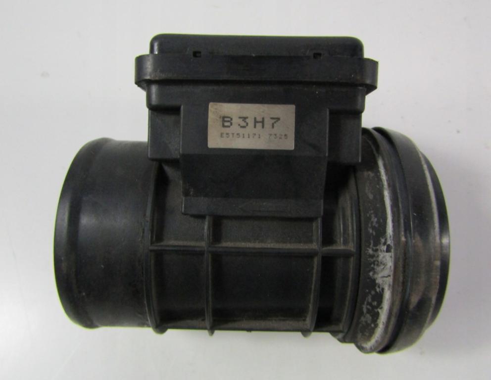 Mazda 323f hatchback 1.5 petrol MT 65 kW 1998  Váha vzduchu E5T51171