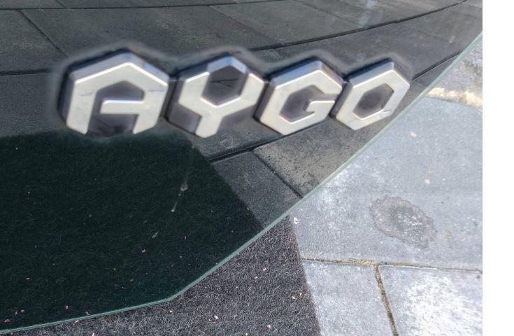 Toyota Aygo 2005-2014 hatchback 1.0 petrol MT 50 kW 2006  Kapota zadná (kufor) AB40