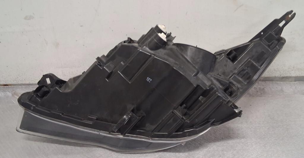 Opel Insignia A 2008-2017 Svetlo predné ľavé 13426664