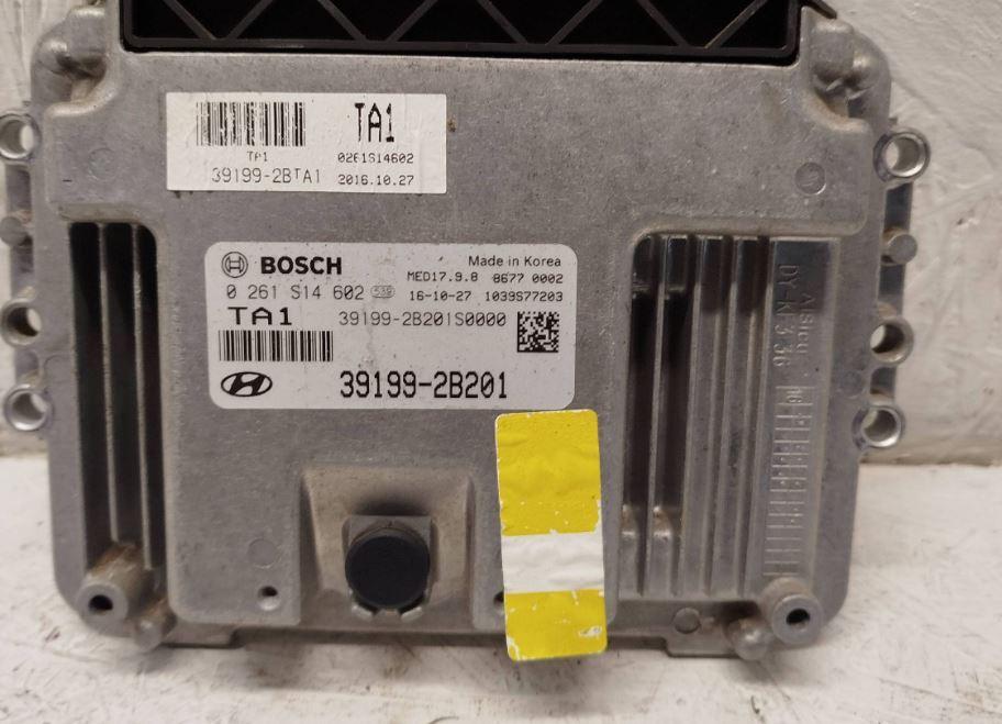 Hyundai Tucson III 2015-2021 TL suv   Riadiaca jednotka motora 391992B201 391992BTA1 0261S14602