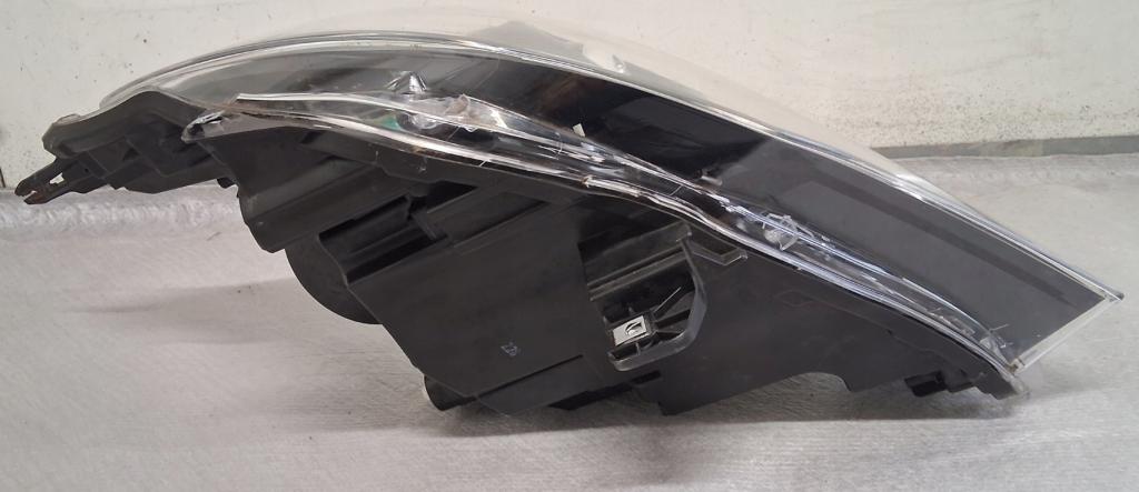 Opel Insignia A 2008-2017 Svetlo predné ľavé 13426664