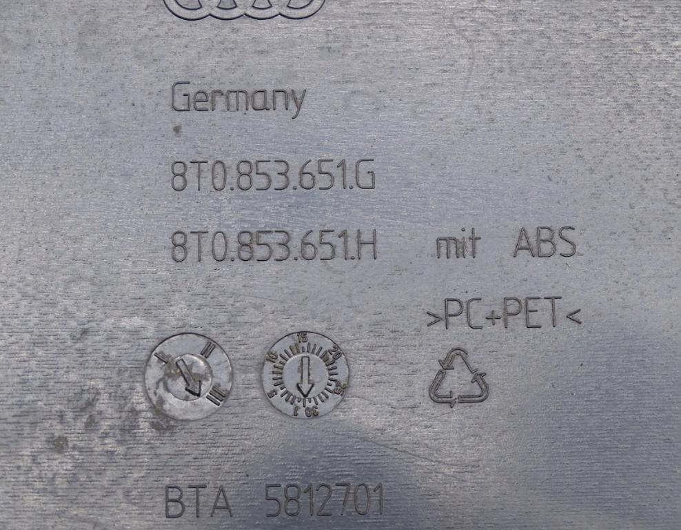 Audi A5 8T 2007-2016 Mriežka predná (maska chladiča) 8T0853651G 8T0853651H