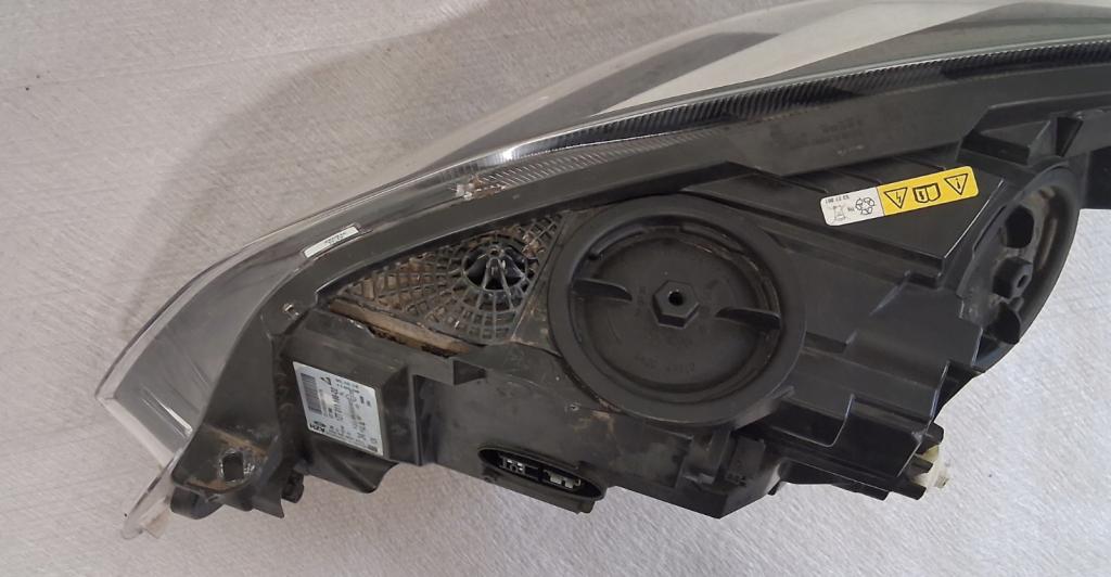 Opel Insignia A 2008-2017 Svetlo predné ľavé 13426664