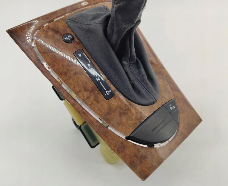 Mercedes E W211 2002-2009 sedan 1.8 KOMPRESSOR petrol AT 120 kW 2007  Rýchlostná páka (kulisa) A2112673124