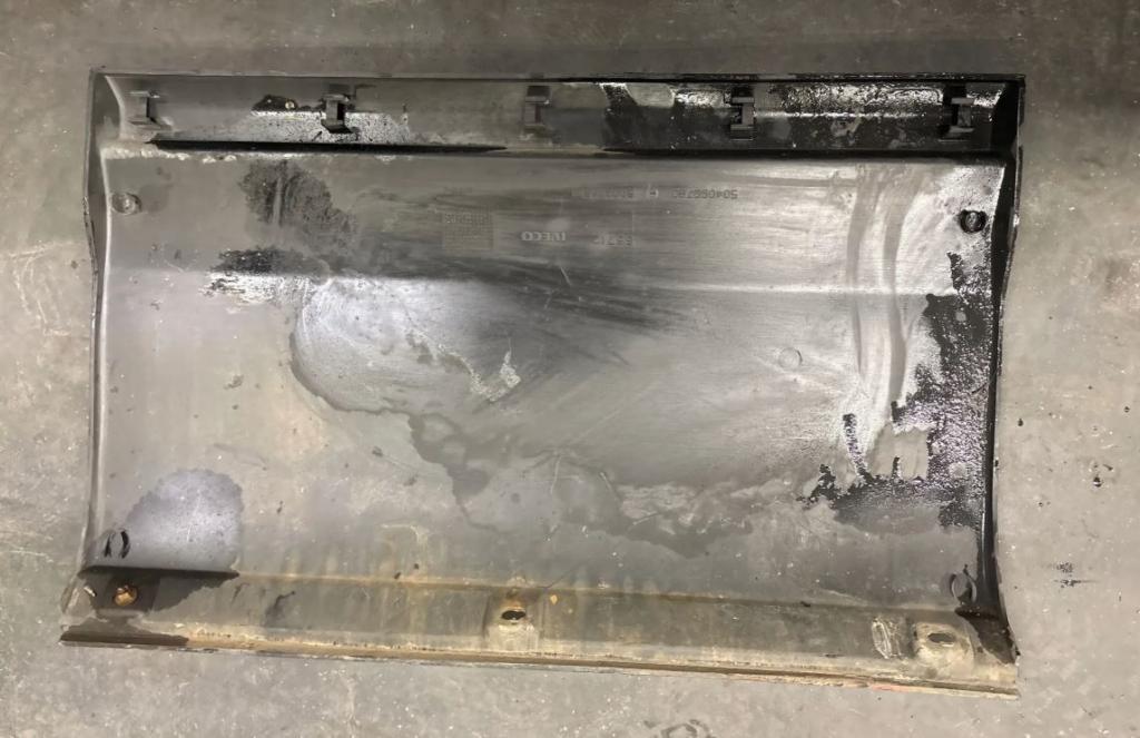 Iveco Daily IV 2006-2014 2.3 HPI diesel MT 85 kW 2009  Lišta 504099780