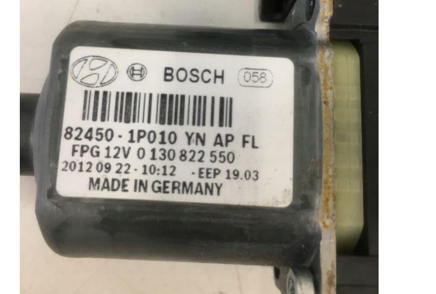 Kia Venga hatchback 1.4 16v petrol MT 66.2 kW 2012  Motorček okien predný pravý 82460-1P000