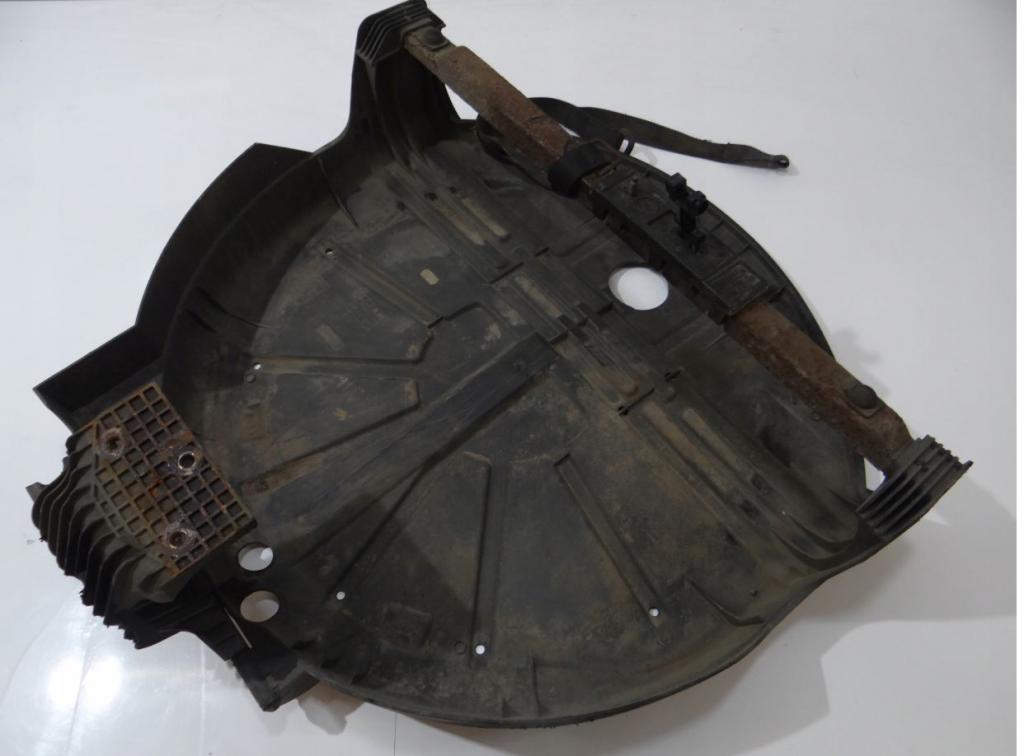 BMW X3 E83 2003-2010 hatchback 2.0 D diesel MT 110 kW 2006  Držiak rezervného kolesa 3428665