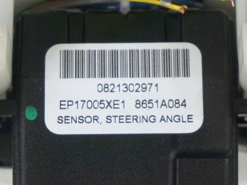 Mitsubishi Outlander II 2006-2013 suv 2.0 DID diesel 103 kW 2008  Prepínacie páčky pod volantom 8651A084