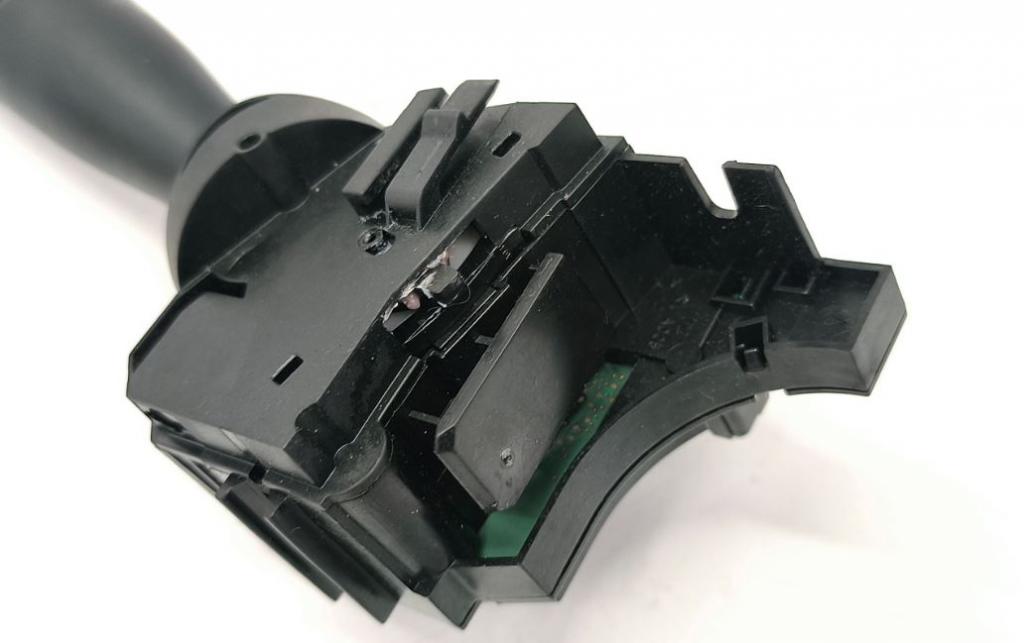 Fiat Freemont hatchback 2.0 JTD diesel AT 125 kW 2014  Prepínač 56046118AD