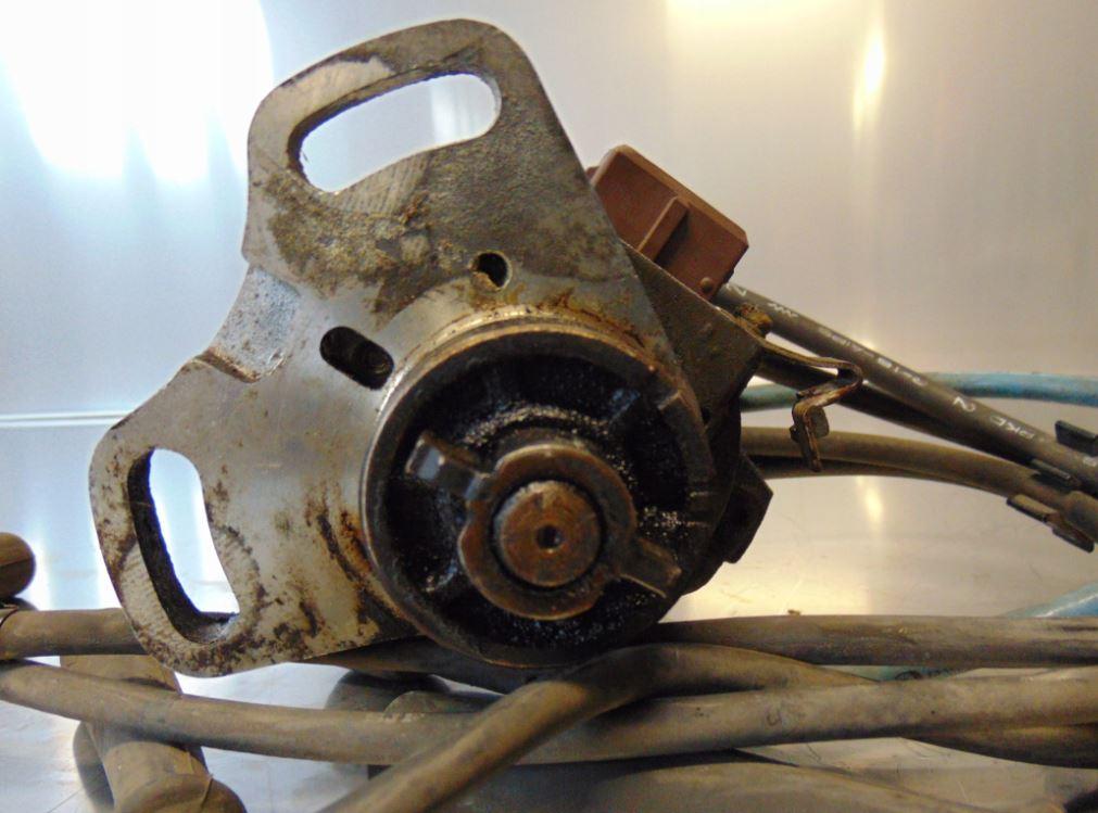 Kia Sephia II sedan 1.5 16v petrol 40 kW 1998  Rozdeľovač 370182000